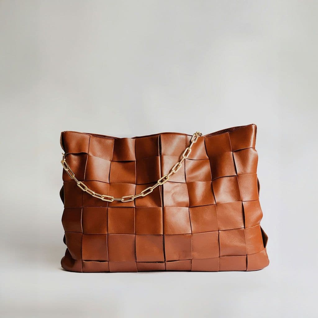 Why 1400 x 1400 is Important